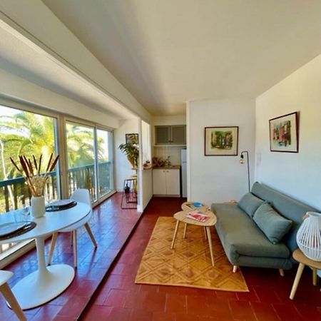 Апартаменти 35M With Pool For Couple In Saint Tropez Екстер'єр фото